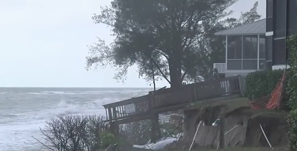 Dramatic erosion transforms waterfronts on Manasota Key - WINK News