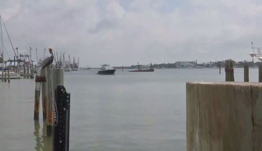 NOAA's new rule requires boat captains to equip GPS tracker - WINK News