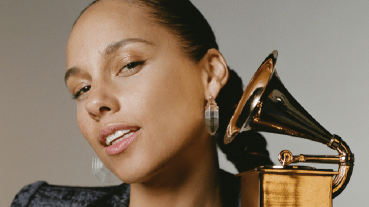 Alicia Keys hosts the 2019 Grammy Awards. (CBS photo)