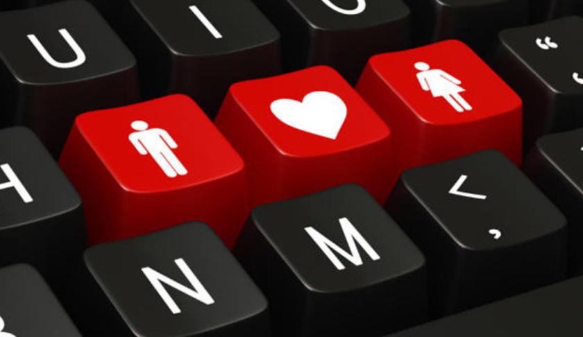 Online romance scams increase as Valentine's Day nears. (CBS News photo)