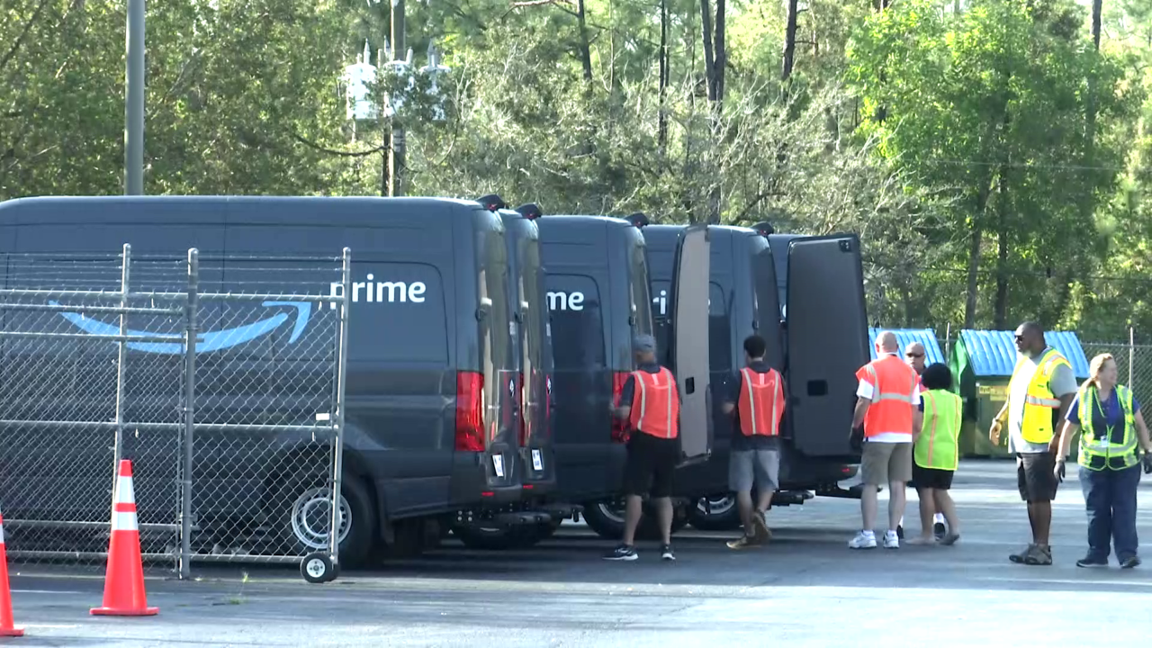 New Amazon delivery station in Lee County to deliver 35K packages a day in  SWFL - WINK News