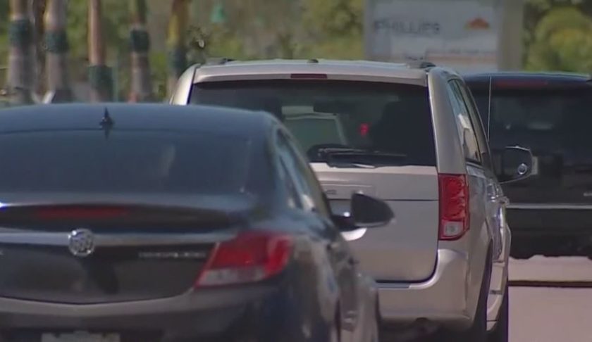 Traffic on Cape Coral Parkway. (Credit: WINK News)