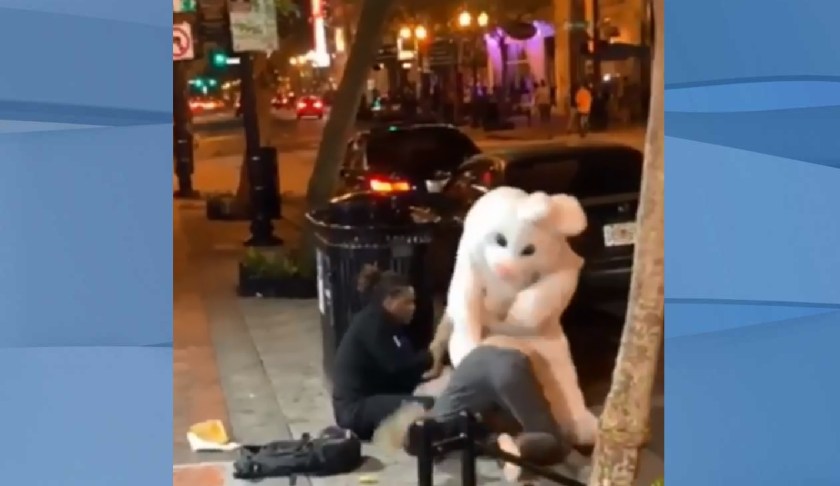 Bunny fights in downtown Orlando. (Credit CBS)