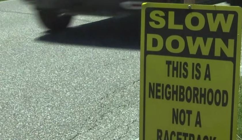 Sign in Englewood East telling drivers to slow down. (Credit: WINK News)