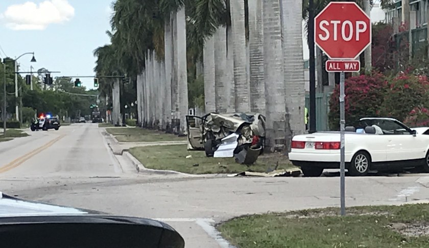 Crash at the intersection of Edison and Jackson. (Credit: WINK News)