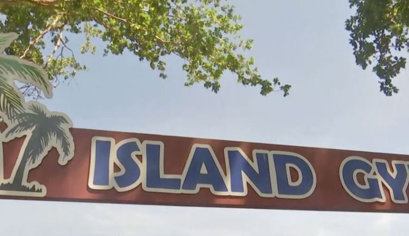 Sign outside Island Gypsy Cafe. (Credit: WINK News)