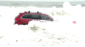 Jeep ends up in the ocean during Hurricane Dorian (CBS Newspath)