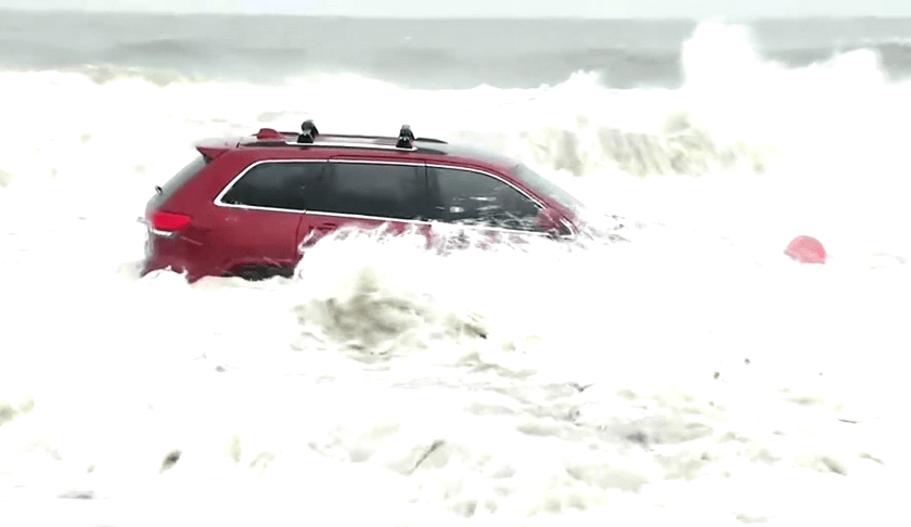 Jeep ends up in the ocean during Hurricane Dorian (CBS Newspath)