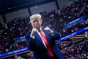 Trump rallies supporters in Minneapolis in first event since impeachment inquiry. (Credit: CBS Minnesota)