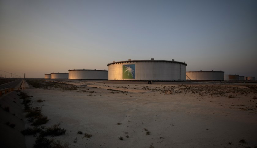 Crude oil storage tanks sit at the Juaymah Tank Farm in Saudi Aramco's Ras Tanura oil refinery and oil terminal in Ras Tanura, Saudi Arabia, on Monday, Oct. 1, 2018. Saudi Arabia is seeking to transform its crude-dependent economy by developing new industries, and is pushing into petrochemicals as a way to earn more from its energy deposits. (Credit: Simon Dawson/Bloomberg via Getty Images)