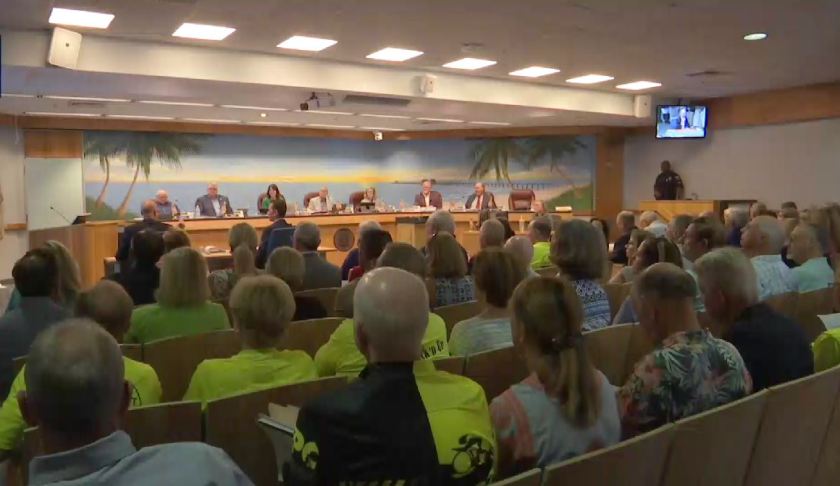 Naples neighbors sound-off on the city's plans for Gulf Shore Blvd. (Credit: WINK News)