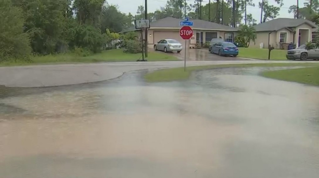 Eta Brings Flooding, Standing Water Near Homes In Parts Of Lee County ...