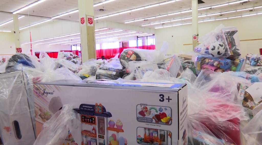 WINK News viewers step up to help Salvation Army’s ‘Forgotten Angels’