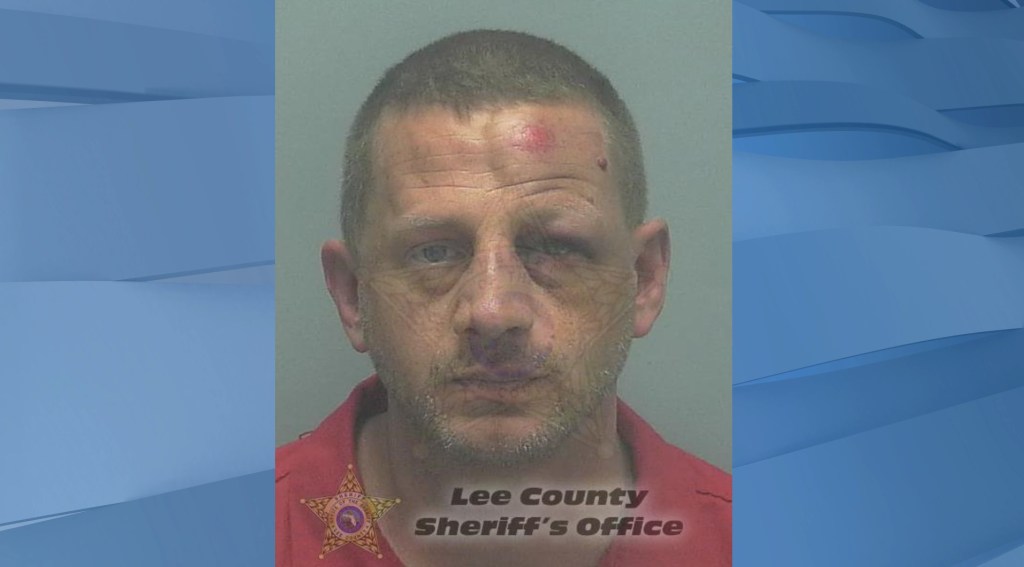 Deputies catch home invasion robbery suspect in the act on Fort Myers Beach