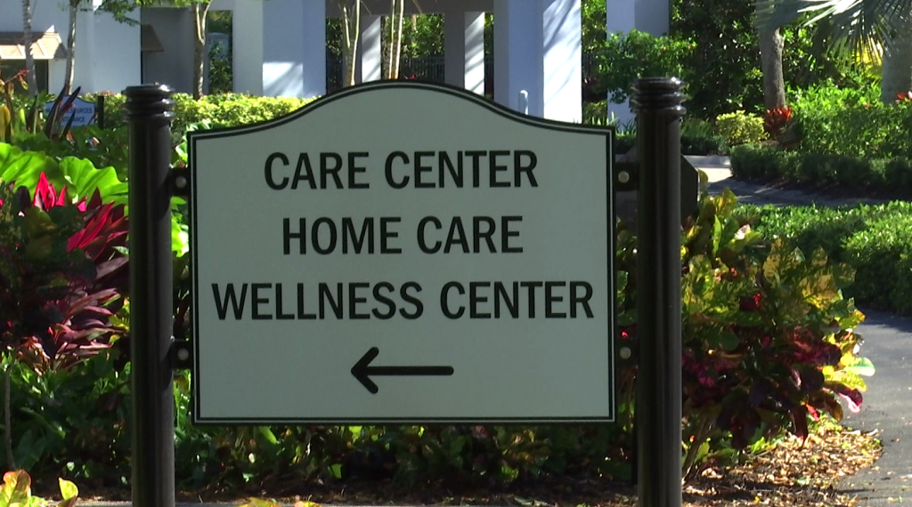 Residents, employees at North Naples senior living community get COVID-19 vaccine