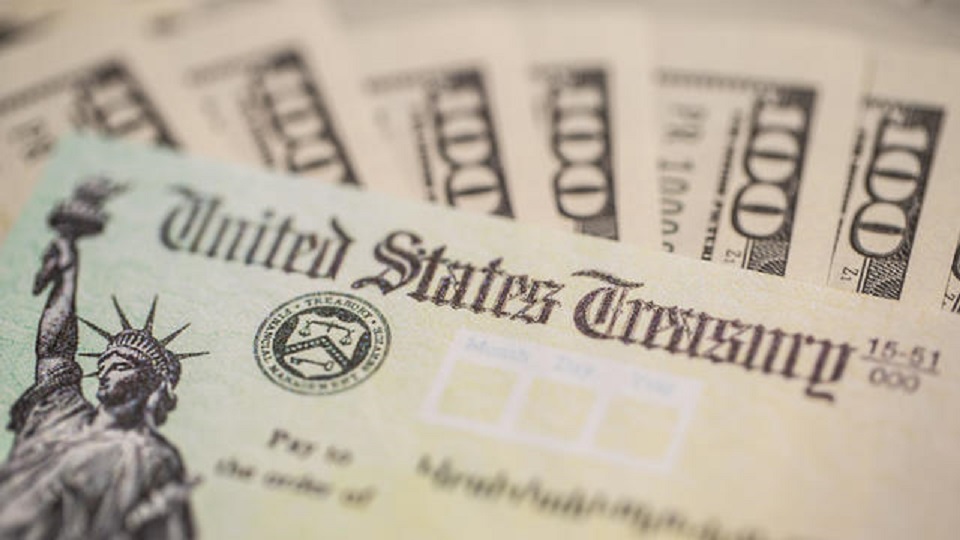 Second stimulus check: Who is getting $600, how to track your payment