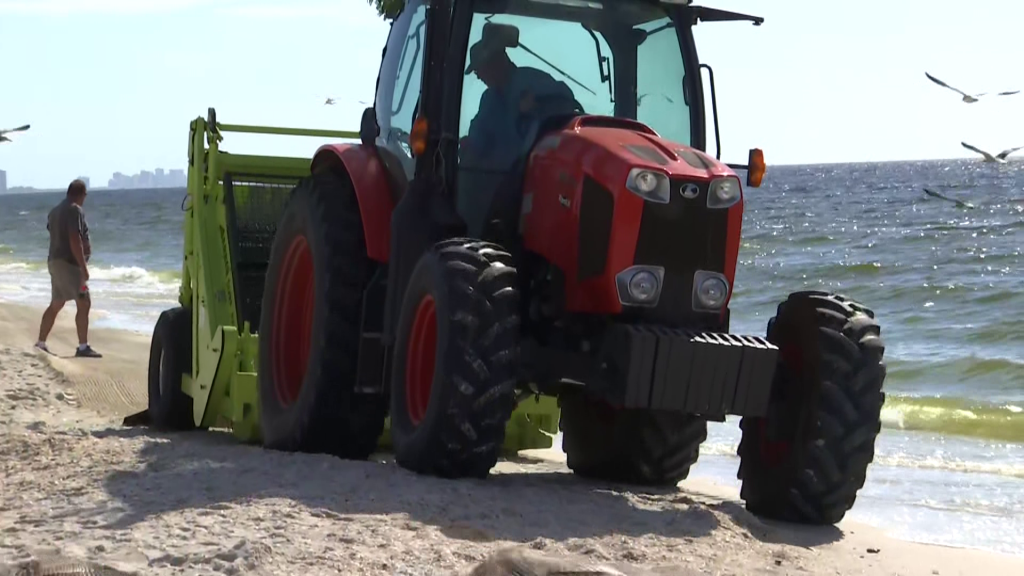 Possible red tide exposure warning prompted for Bonita Beach Park