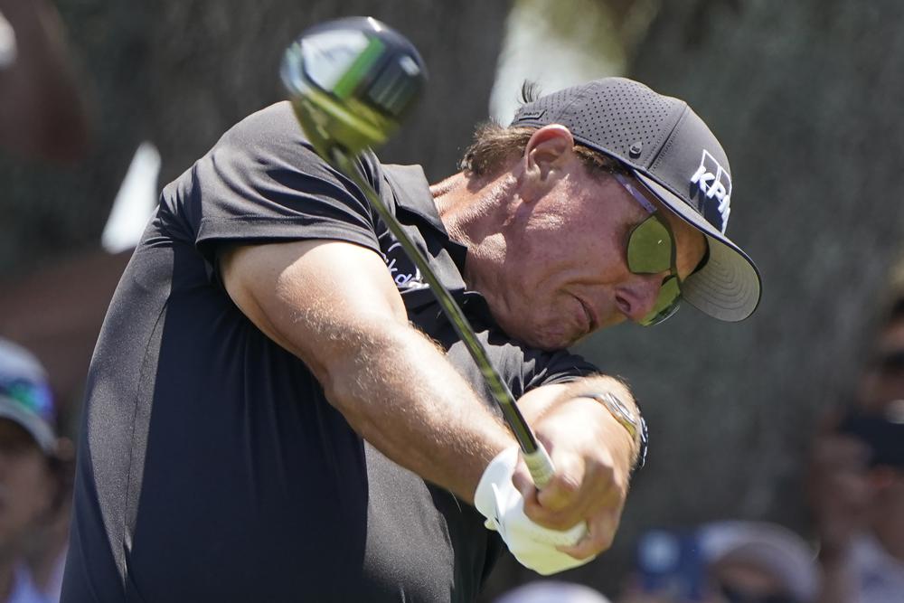 Ageless wonder Mickelson wins PGA to be oldest major champ - WINK News