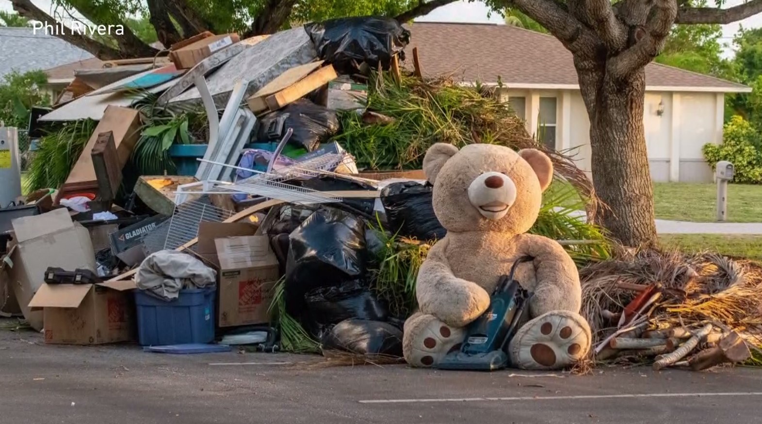 Cape Coral city crews tackle trash piles at dropoff sites - WINK News