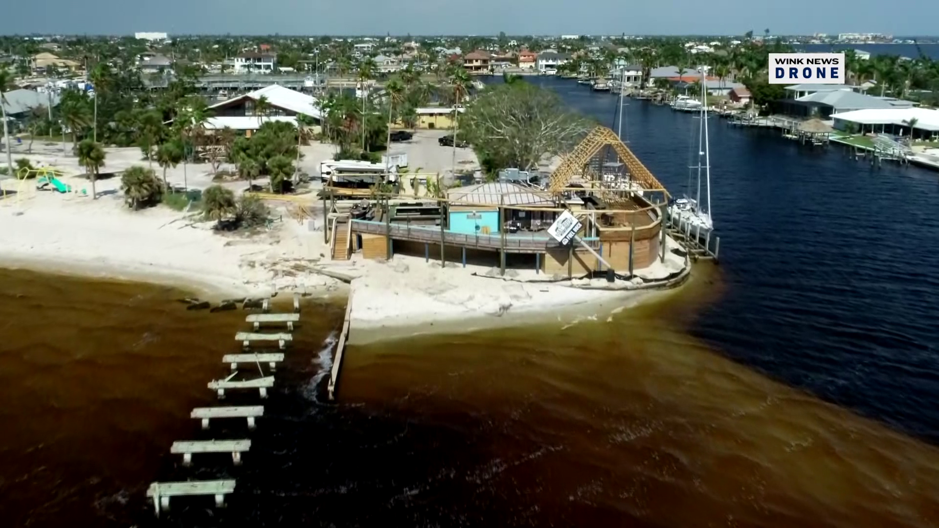 is cape coral yacht club beach open to public