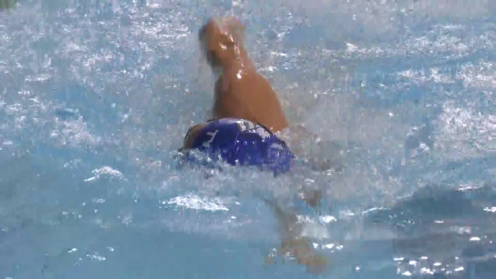 Teenage sisters dominate Cole Classic swim event