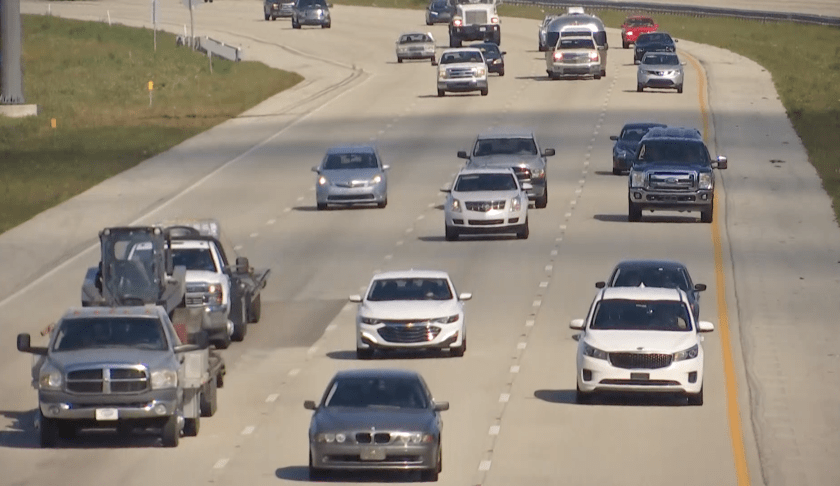 Cars driving on I-75.