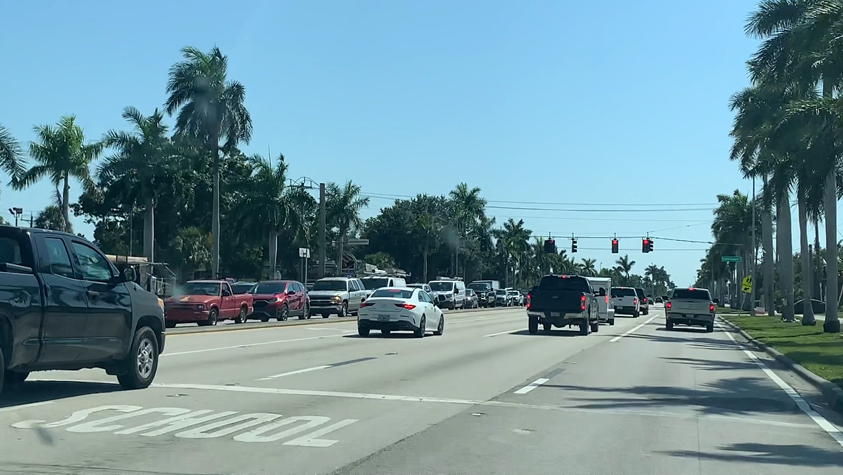 Palm Beach Blvd. crash caused massive backups – Wink News