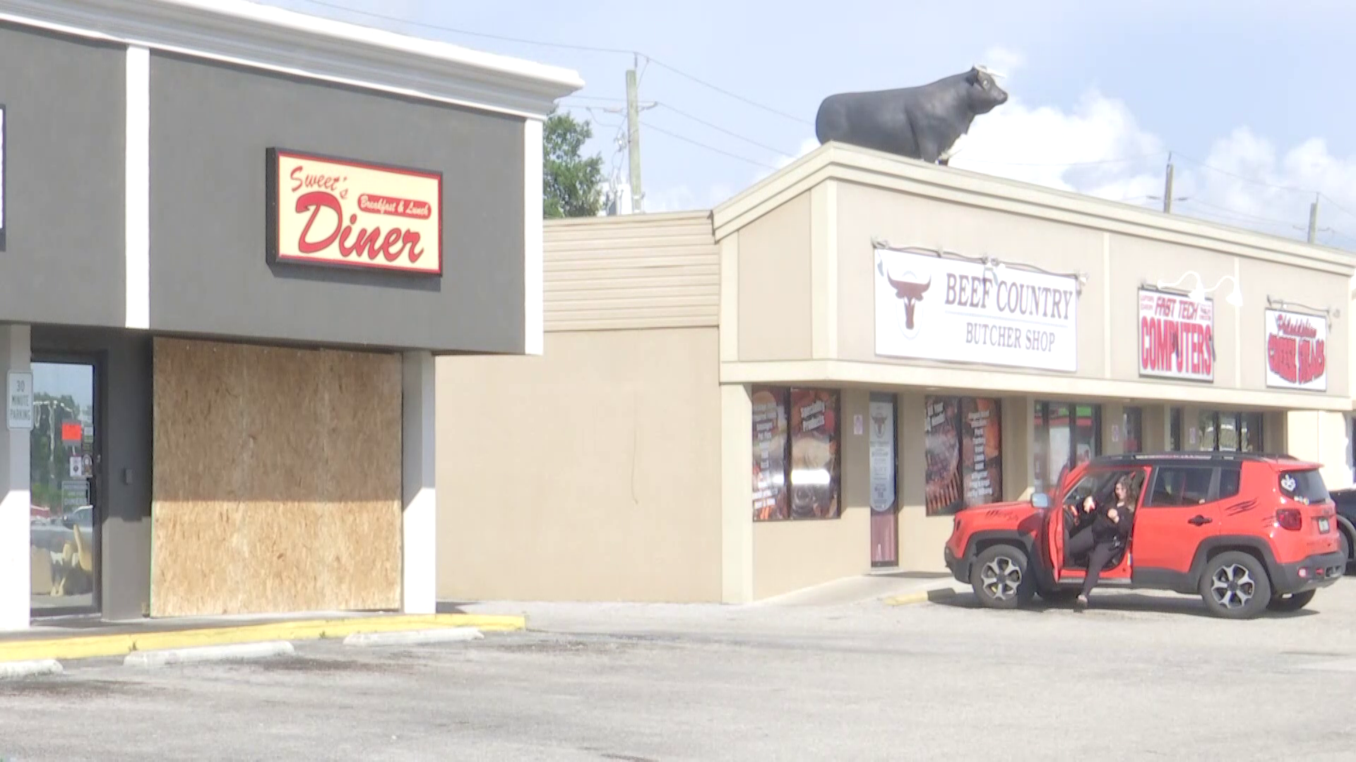 Fundraiser for restaurant damaged by car accident