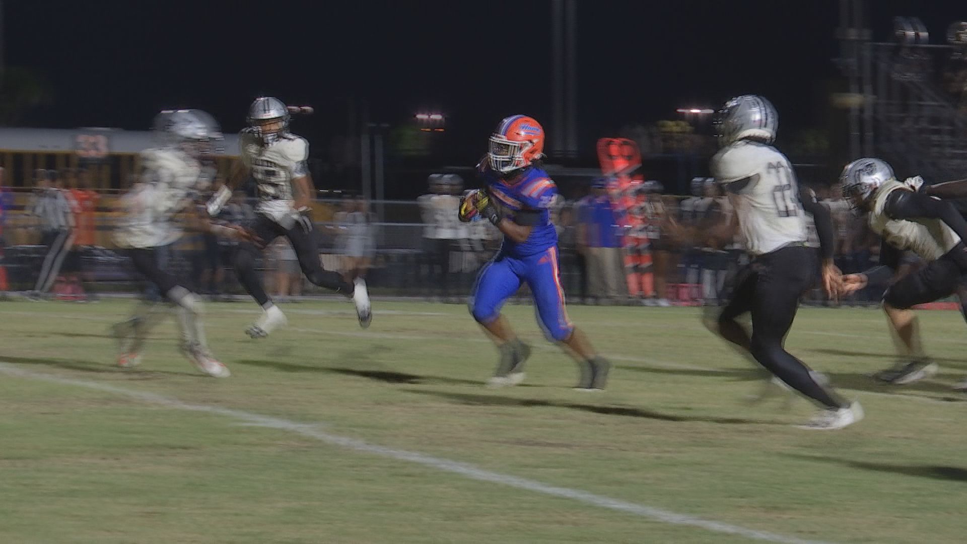 SWFL High School Football Showdown: Week 10 Highlights You Can’t Miss!