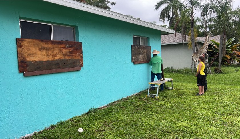 Neighbors in Fort Myers Shores prepare for Hurricane Milton