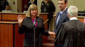 Denise Carlin sworn in as Lee County Schools superintendent