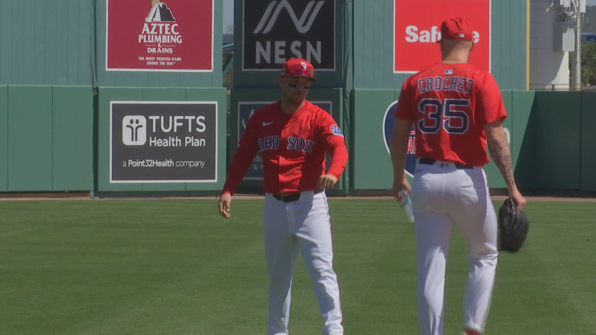 Bregman and Crochet Shine in Thrilling Red Sox Spring Training Kickoff!